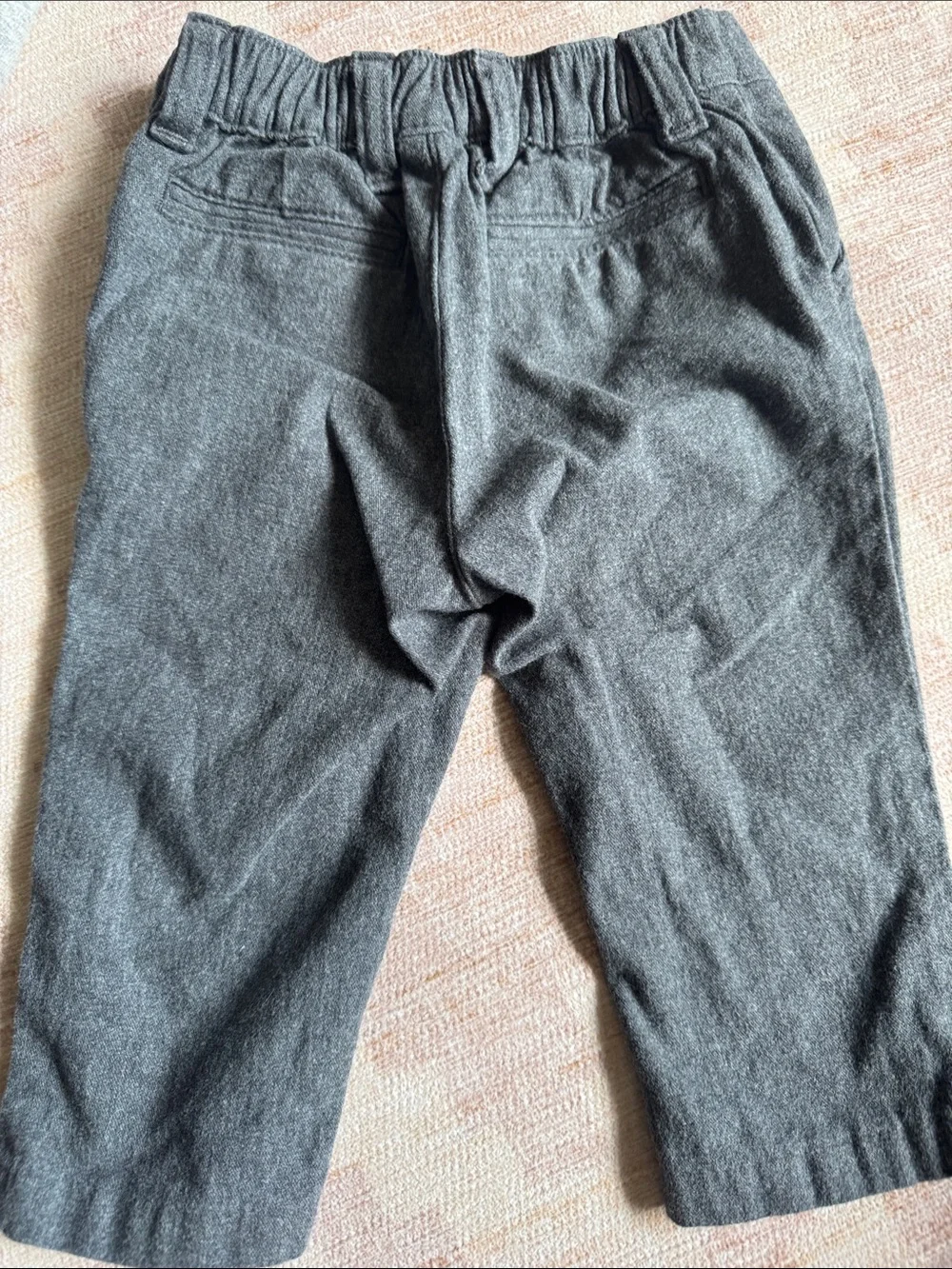 Baby Gap Flannel Gray 2Piece Shirt and Pants Set size 12-18M